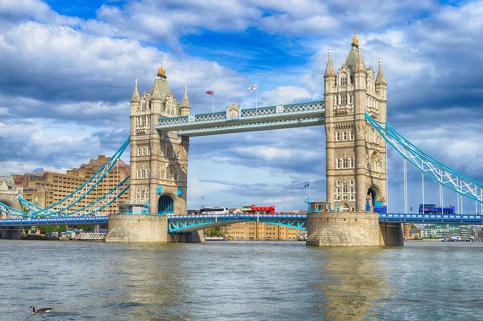 London's tower bridge
